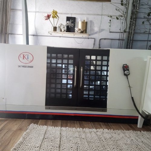 Thread Grinding Machine Side View
